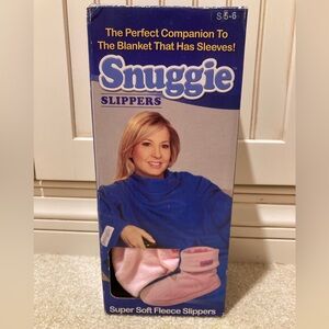Snuggie Pink Slippers Small (5/6) NIB